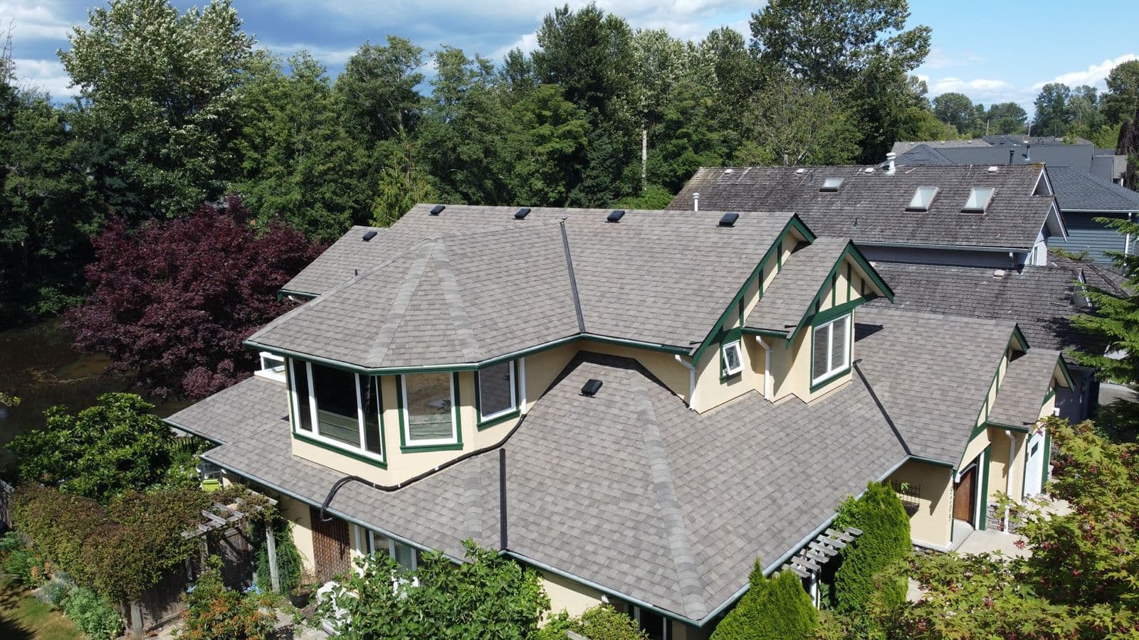 Completed IKO Cambridge Weatherwood Shingles